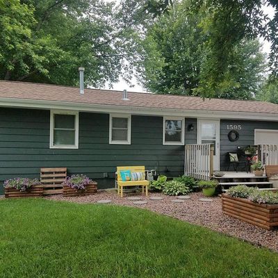 1595 River Rd, Windom, MN 56101