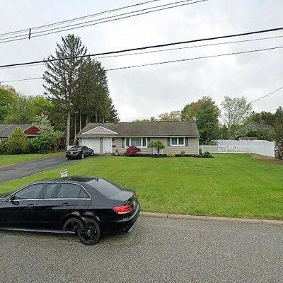 16 Van Ness Ave, Pompton Plains, NJ 07444