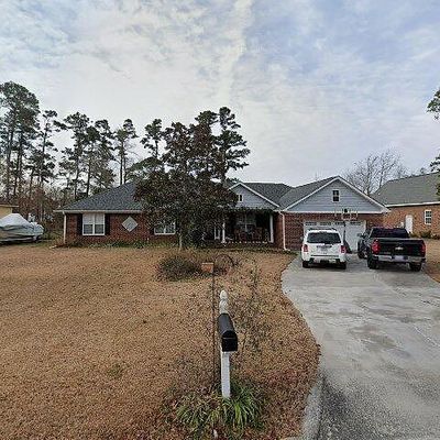 1609 Sanderling Dr, Morehead City, NC 28557