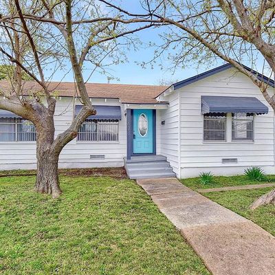 1423 N Luckett St, Sherman, TX 75090