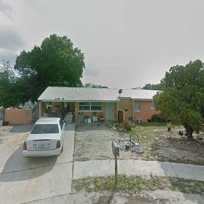 2 Tubman Cir, Frostproof, FL 33843