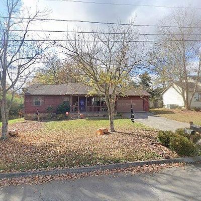 2029 Merle Ln, Knoxville, TN 37931