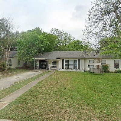 203 Prospect St, Seguin, TX 78155