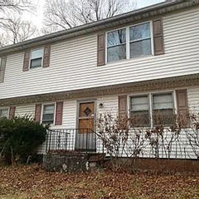 21 Birchwood Dr, Highland Mills, NY 10930