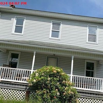 21107 Broad St, Broad Top, PA 16621