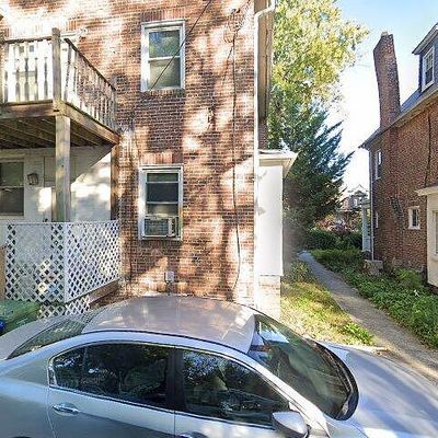 19 York Ct, Baltimore, MD 21218