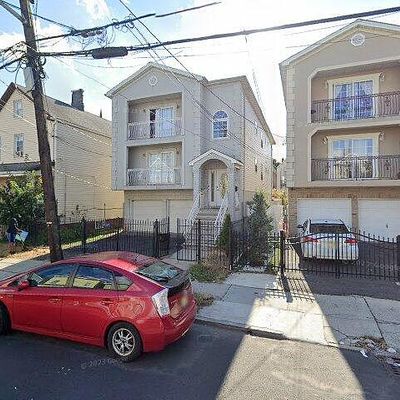 236 Bond St, Elizabethport, NJ 07206