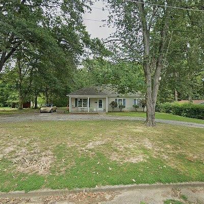 227 E 7 Th St, Trenton, TN 38382