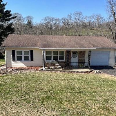 317 Riverview Dr, Marion, VA 24354