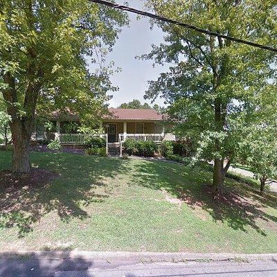 3320 Landmark Dr, Morristown, TN 37814