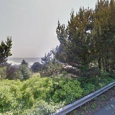 270 Nw Gilbert Way, Newport, OR 97365