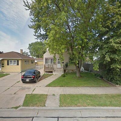 2708 Drexel Ave, Racine, WI 53403