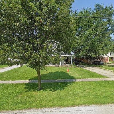 28237 Main St, Millbury, OH 43447