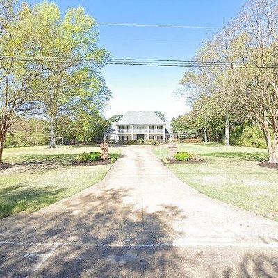 2835 Forest Hill Irene Rd, Germantown, TN 38139