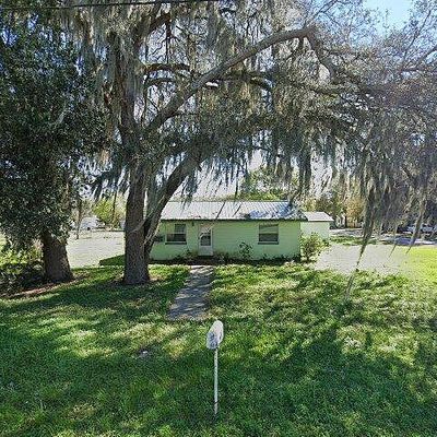 38932 South Ave, Zephyrhills, FL 33542