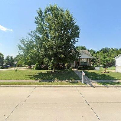 4007 Buckingham Park, Jefferson City, MO 65109