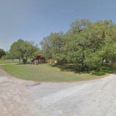 417 N Market St, Flatonia, TX 78941