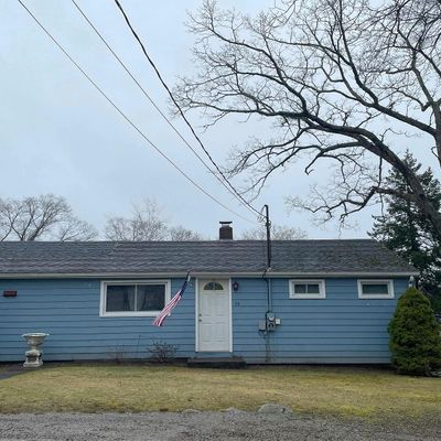 34 Phillip Ave, Cumberland, RI 02864