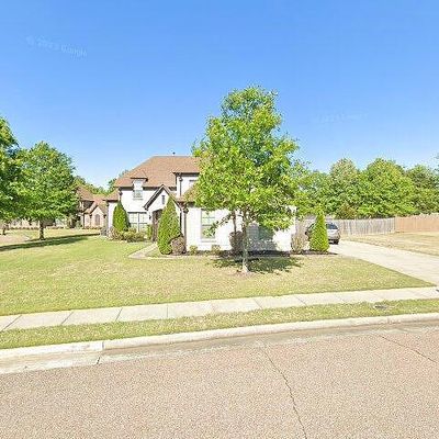 4972 Laurel Green Dr, Memphis, TN 38125