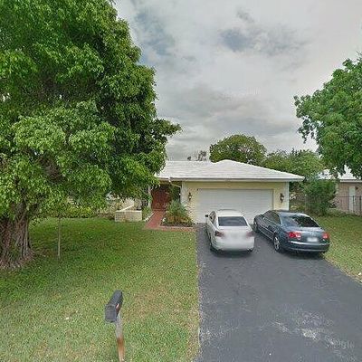 4221 Nw 107 Th Ave, Coral Springs, FL 33065