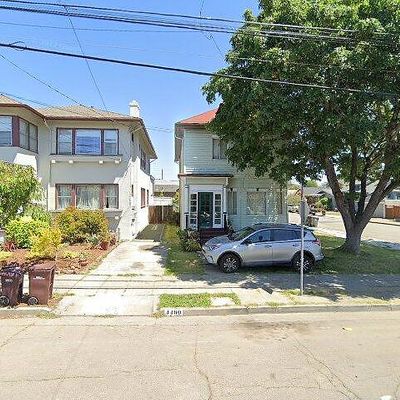 4400 Webster St, Oakland, CA 94609