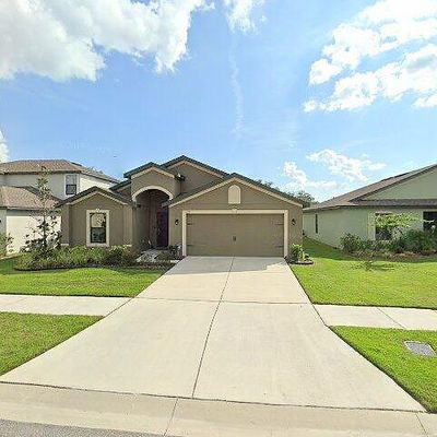 616 Chatham Walk Dr, Ruskin, FL 33570