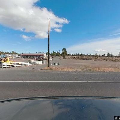 6174 S Highway 97, Redmond, OR 97756