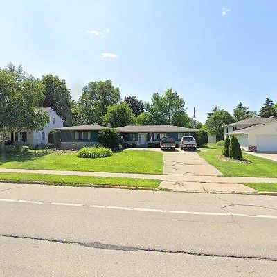655 S Park Ave, Neenah, WI 54956