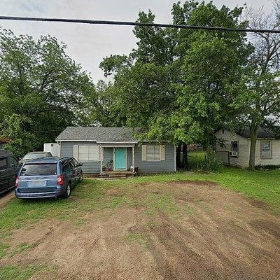 570 E Hickory St, Rhome, TX 76078