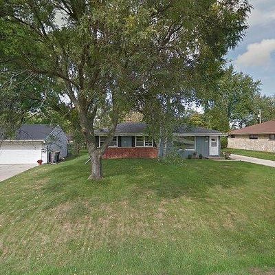 5710 W Range Ave, Milwaukee, WI 53223