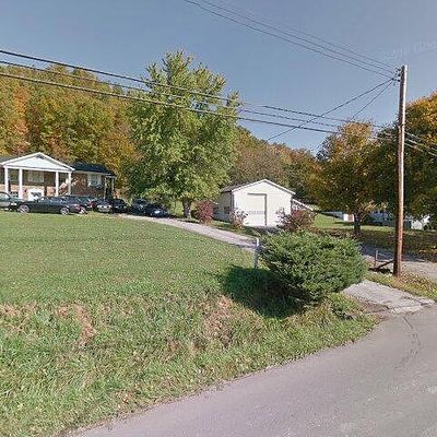 762 Dry Creek Rd, Clearfield, KY 40313