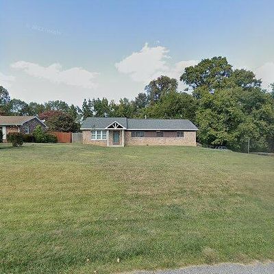 800 Treelane Dr, Newburgh, IN 47630