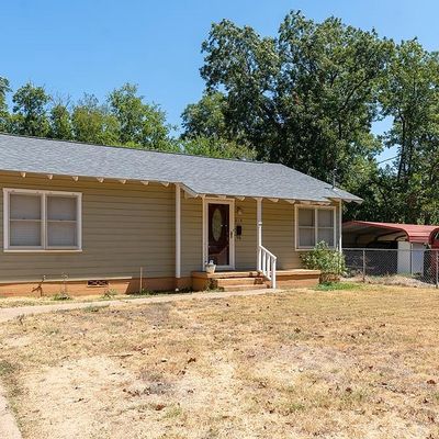 814 N Tennessee St, Palestine, TX 75801