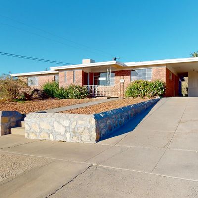 8305 Solar Pl, El Paso, TX 79904