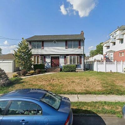 72 Maxwell Ave, Fords, NJ 08863