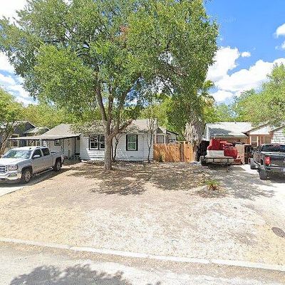 839 Alametos, San Antonio, TX 78212