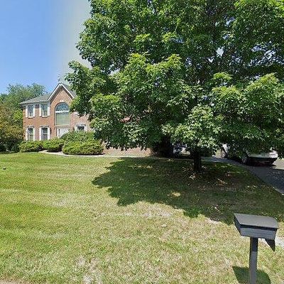 11 Peace Valley Rd, Chalfont, PA 18914