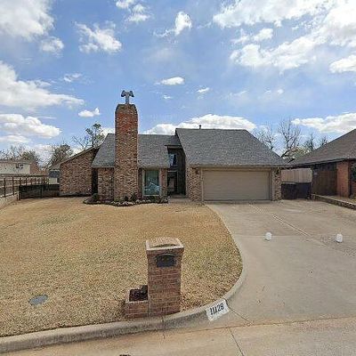 11128 Folkstone Dr, Yukon, OK 73099