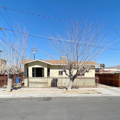 113 E White St, Barstow, CA 92311