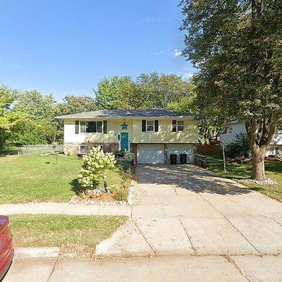 10212 V St, Omaha, NE 68127