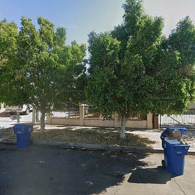 10268 Kewen Ave, Pacoima, CA 91331