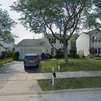 1300 S Highgoal Dr, Wheeling, IL 60090