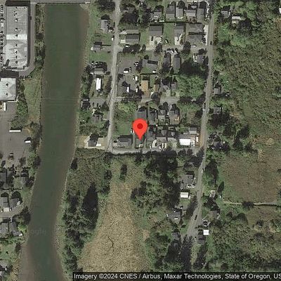 1324 9 Th Ave, Seaside, OR 97138