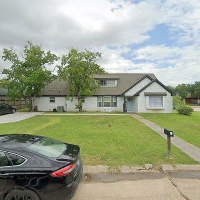 1702 W 11 Th St, Freeport, TX 77541