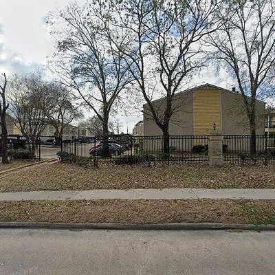 14531 Ella Blvd #520, Houston, TX 77014