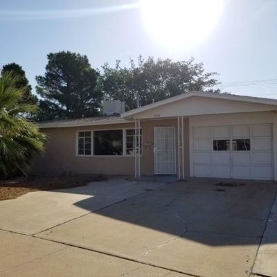 1500 Dennis Cir, El Paso, TX 79925