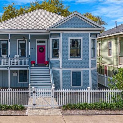 1517 33 Rd St, Galveston, TX 77550