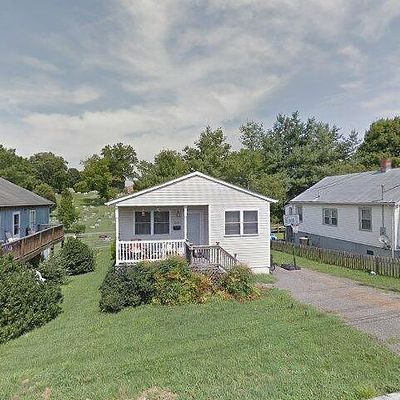 213 Taylor St, Lexington, VA 24450