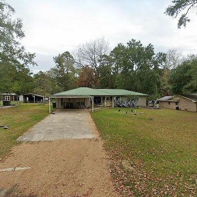 215 Cinnamon Oak St, Jasper, TX 75951