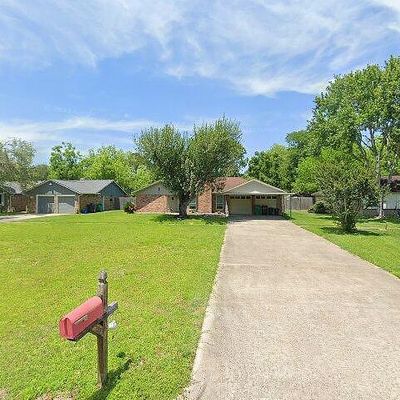 1800 E Baker Rd, Baytown, TX 77521